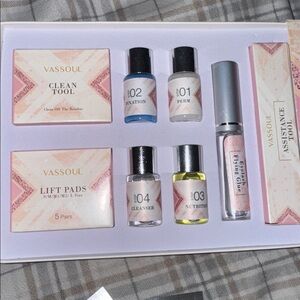 Eyelash Perm Kit with Clean Tool and Lift Pads